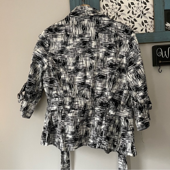 black and white pattern fashion blazer - Picture 3 of 9